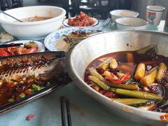 -五七油焖大虾(合川总店)