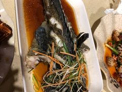 -阿浪海鲜连锁加工店(B栋2排1号火车头店)