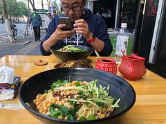 -赖扁担重庆小面(友谊路店)