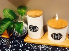 -蜗牛小馆醉乡民谣云南菜(惠新西里店)