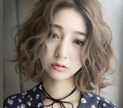 -时尚殿堂明星门店