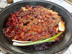 -扎起市井老火锅(乐山总店)