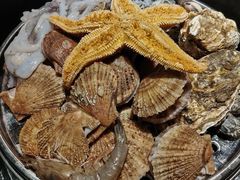 -锅老头海鲜铁锅炖