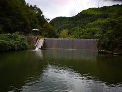 -夏霖九天银瀑风景区