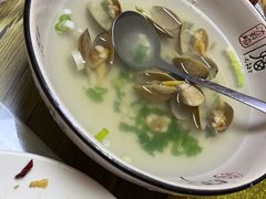 -超越海鲜屋(飞龙物业店)