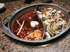 -椒香城门口老火锅(长寿路店)