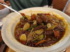 酸菜鸭血大肠煲-吴氏老妈·23年家常菜(古城店)