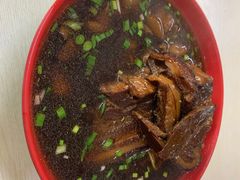 -小龙大肉面馆