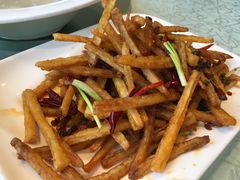 -亢龙太子酒轩(东湖店)