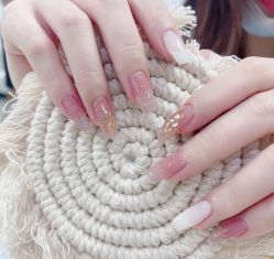 -IDO美甲美睫