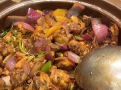 -胡须佬鸡煲四季火锅店(石厦西村直营店)