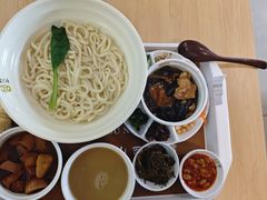 -剔八谷山西面馆(南内环店)