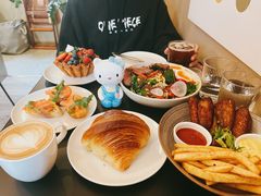 拿铁咖啡-Money Shops(愚园路店)