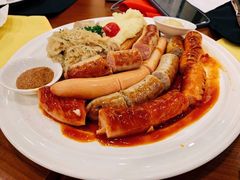 德式香肠拼盘-申德勒加油站西餐厅Schindlers Tankstelle(上海外滩店)