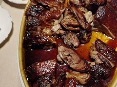 -八府香鸭·啫啫煲(华山路店)