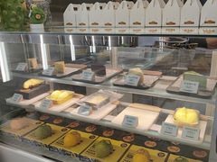 -猫王榴莲世家(三里屯SOHO商场店)