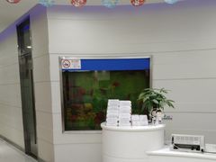 -雅悦齿科(顾村公园店)