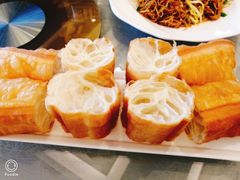 金奖油条-汤臣·空中餐厅·严选粤菜(石湾世博广场店)