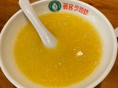 -老天桥酱肉烧饼夹肘子(天桥店)
