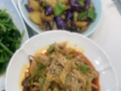 -苏湘小馆·不做预制菜(青年公社店)