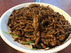 -东北风味思缘食府(对湖路店)