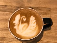 -星巴克臻选(湖滨道店)