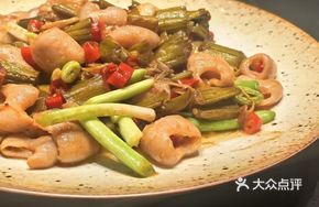 Soul Pickled Cabbage Stir-Fried Intestines