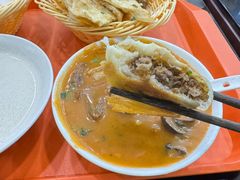 -方中山胡辣汤(成都首店)
