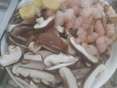 -盒马鲜生(红莲店)