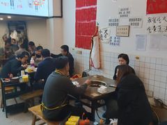-黄潇洒老火锅(九眼桥宏济巷店)