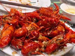 -金马门国际美食百汇(珞喻路店)