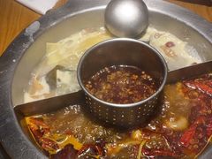 -佬土鹅肠火锅(中建大观店)
