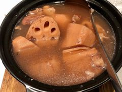 -五稻厨房粤西菜(新闻店)