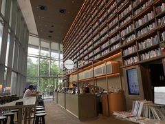 -茑屋书店(天目里店)