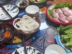 -弘烨 贵州酸汤 鱼火锅(东财店)
