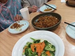 -宏状元现熬粥·京味菜(黄寺大街店)