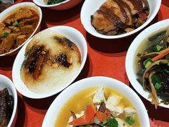 -蓝田九大碗民俗食府(蓝田店)
