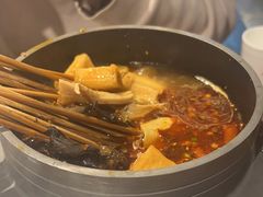 -三个大叔烤羊肉串·歌手驻唱·碳烤鲜肉(西三旗店)