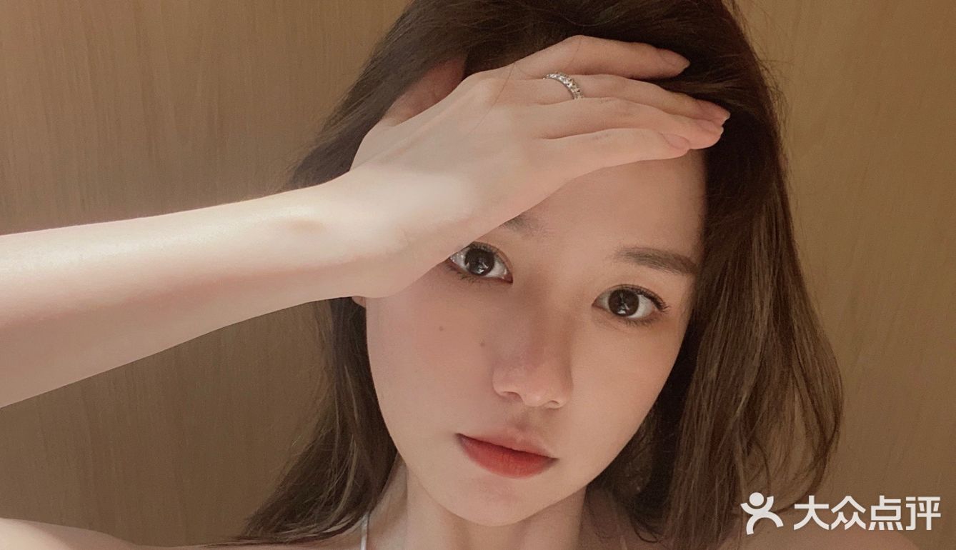 武汉探店｜装饰一绝的粤菜馆子OOTD