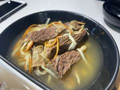 -新仙清汤牛腩(铜锣湾店)