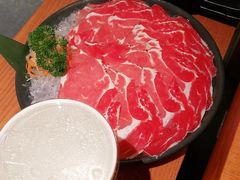 -呷哺呷哺(普陀乐购真北店)