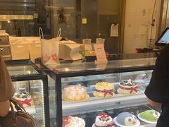 -花花卷卷·鲜食蛋糕(静安久光百货店)