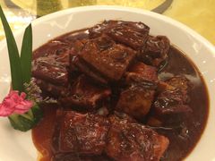 -山明水秀大饭店