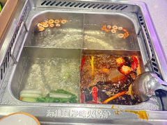 -海底捞火锅(高新万达广场店)