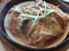 鲍汁腐皮卷-香江小厨 The Kitchen(香江俱乐部店)