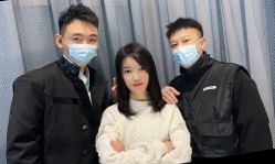 -艺格造型染发烫发