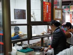 -宋记海南粉传承老店(人民西路店)