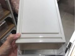 -名创优品(北京新中关购物中心地铁层店)