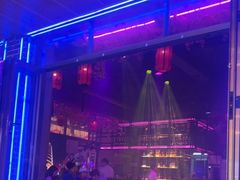 -喜鹊音乐酒馆(西街店)