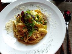 -YUE·6·西式融合餐厅(外滩六号店)